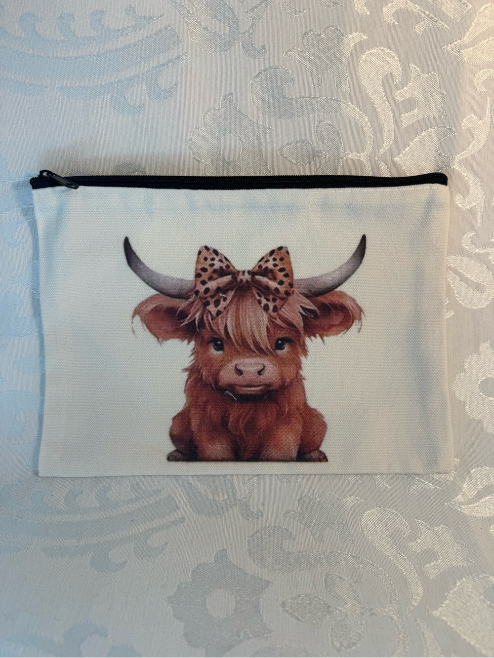 NWOT Cute Highland Cow Zipper Pouch - Brown